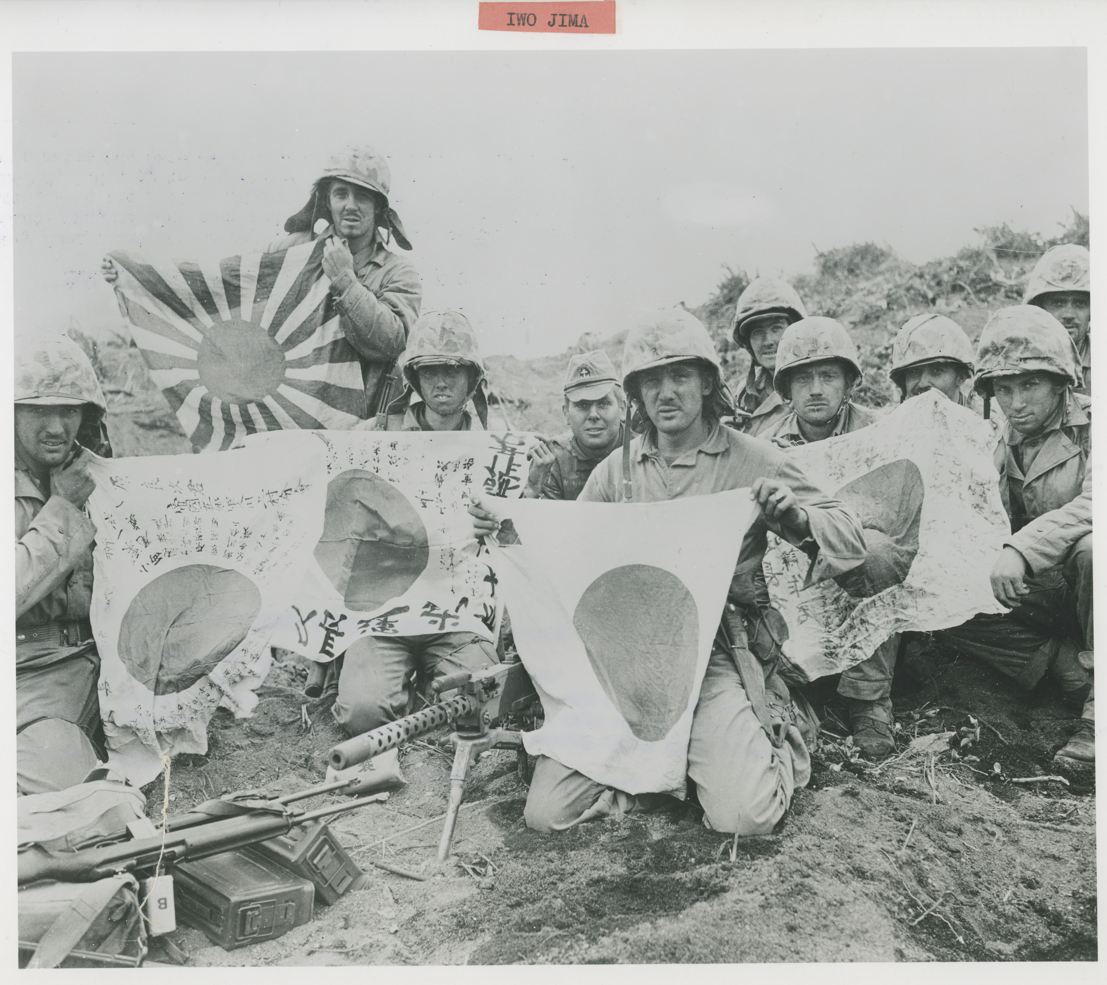 Marines Display Japanese Battle Flags Captured On Iwo Jima In February 1945 The Digital Collections Of The National Wwii Museum Oral Histories