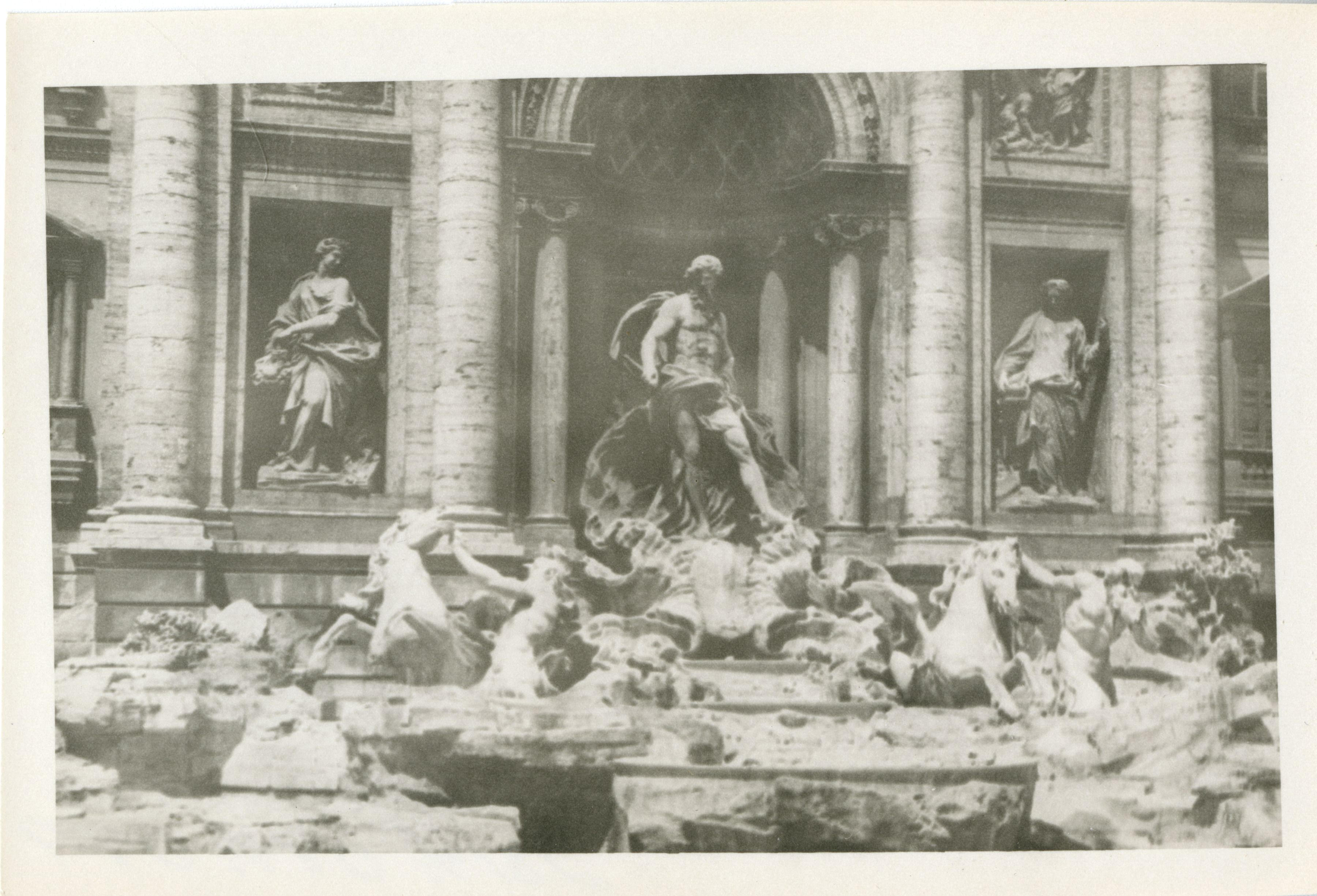 Vintage Photo * 1940's * Fontana di Trevi * Trevi Fountain * Rome